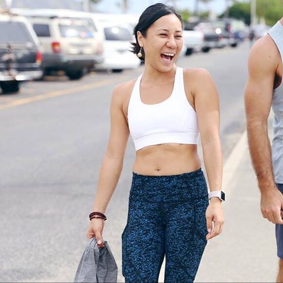 Lululemon Outrun 17" Crop - Picture 2 of 4